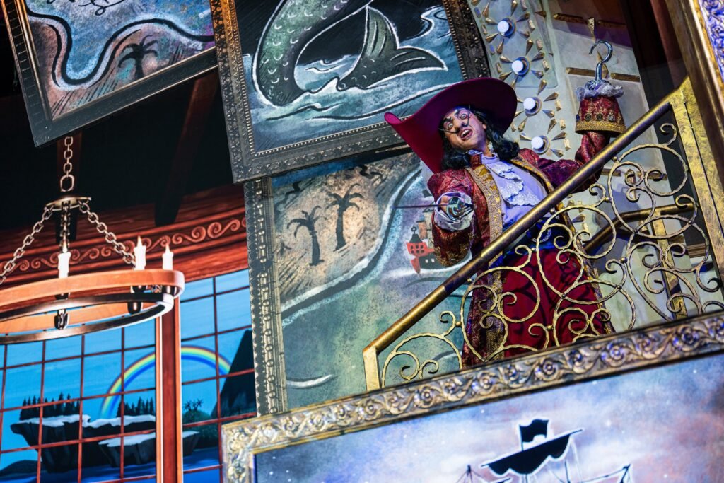Another closer look at Captian Hook in Disney's Hollywood Studios.